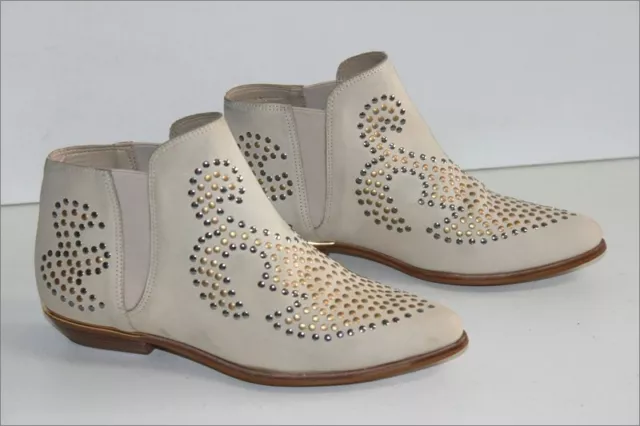 SAN MARINA  Boots à Enfiler Cuir Peau Cloutée Beige T 37 TTBE