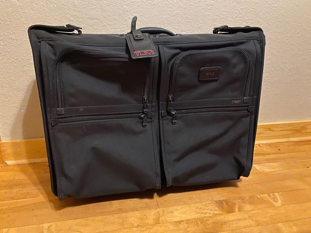 Large Tumi Alpha 2 Wheeled Rolling 24" Garment Bag Black Nylon Rare
