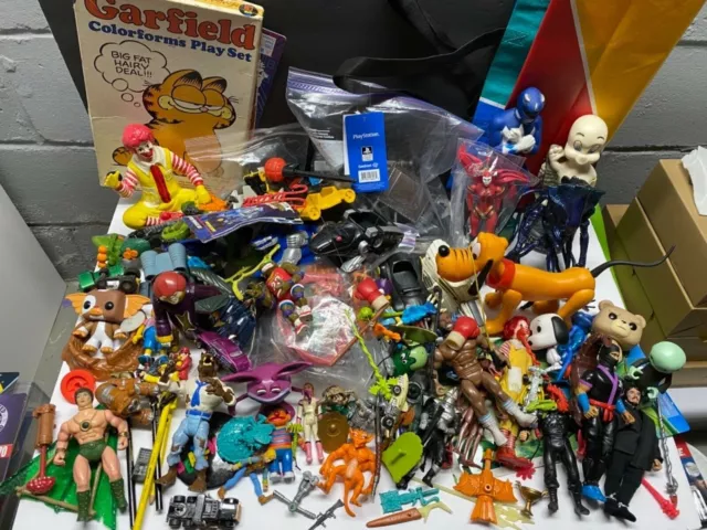 Vintage 1970s 1980s 1990s Toy Action Figure Parts Weapons Accessories ALL LINES!