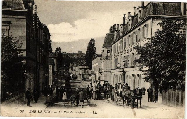 CPA Bar le Duc-La Rue de la Gare (231904)