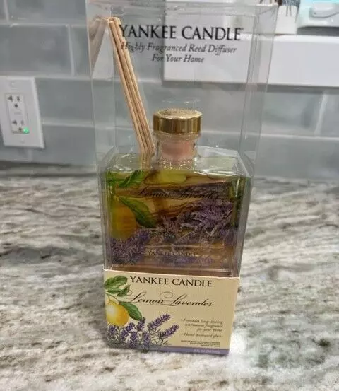 Yankee Candle NORTH POLE Scented Oil REED DIFFUSER Decorated Glass LARGE 3  oz