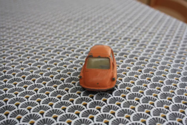 Voiture miniature Corgi Toys Heinkel voiture à 3 roues .1/43 Made in GB Réf 233