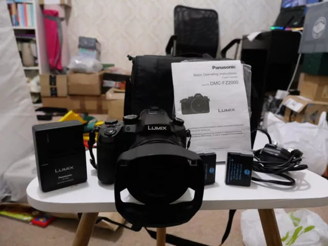 Panasonic LUMIX DMC-FZ2000 20.1 MP Bridge Camera 1,600 Shutter, 3 Batteries, Bag