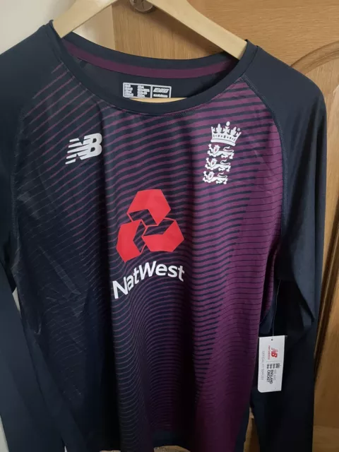 England Cricket Top - New Balance Training Shirt - Medium Mens - BNWT