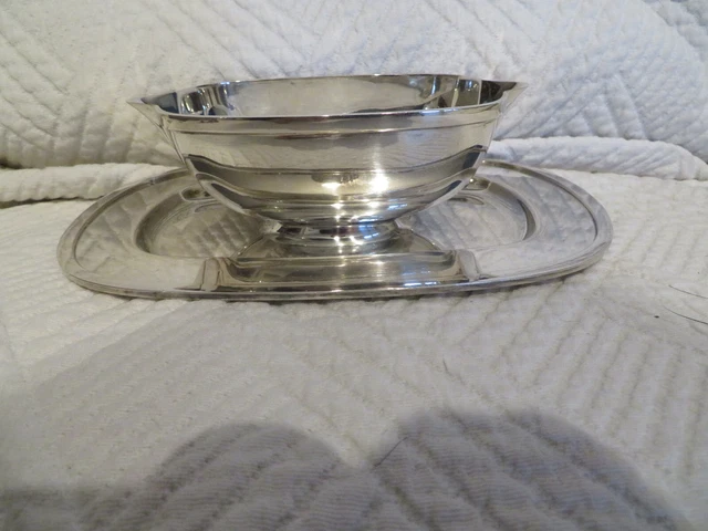 Légumier En Métal Argenté Avec Plat - Orfèvre Sté NPA - Pièce De Table Vintage