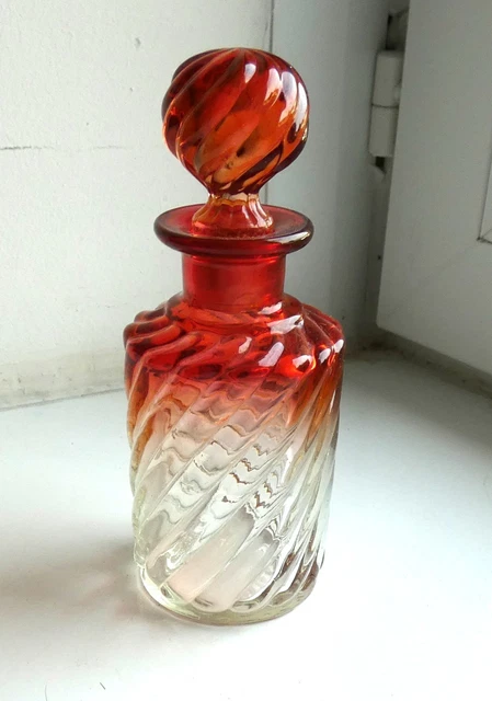 Flacon Modèle Bambou En Cristal Baccarat - Très Bon état