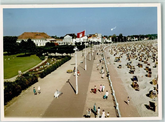 40009005 - 2401 Travemuende Strand Strandkoerbe Luebeck Stadtkreis