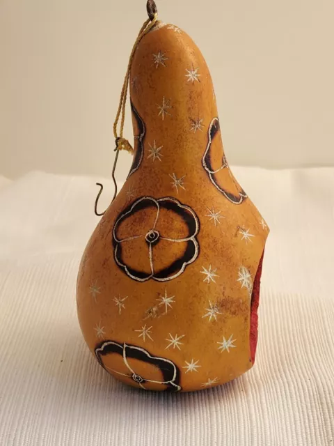 Hand-crafted Gourd Ornament With Nativity Inside 2