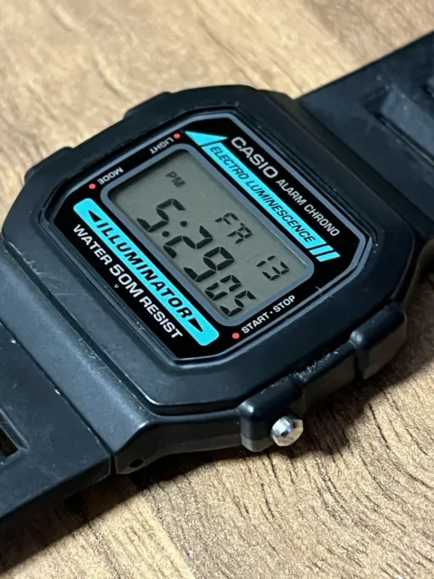 Casio W-86 digital mens quartz waterproof sports watch