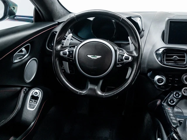 2020 ASTON MARTIN Vantage 11