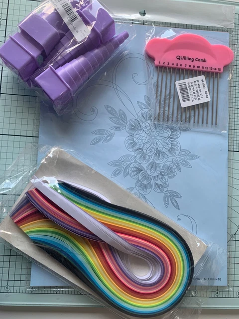 Paquete de plumas surtidas