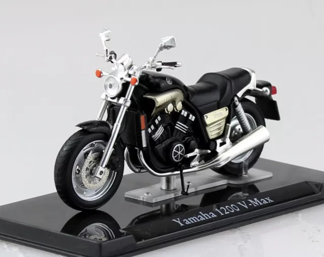 Yamaha 1200 V-Max 1:24 Motorrad- Modell