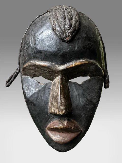 African Carved Wood Tribal Style Mask 10” x 7” Wide