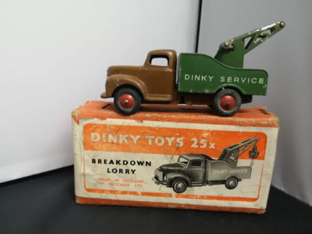 B151-DINKY No25X COMMER BREAKDOWN LORRY WITH ORIGINAL BOX