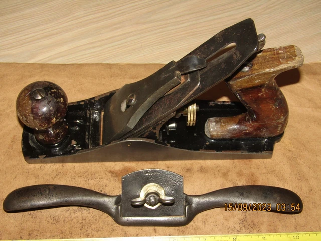Vintage No4 wood plane & spoke shave carpenter