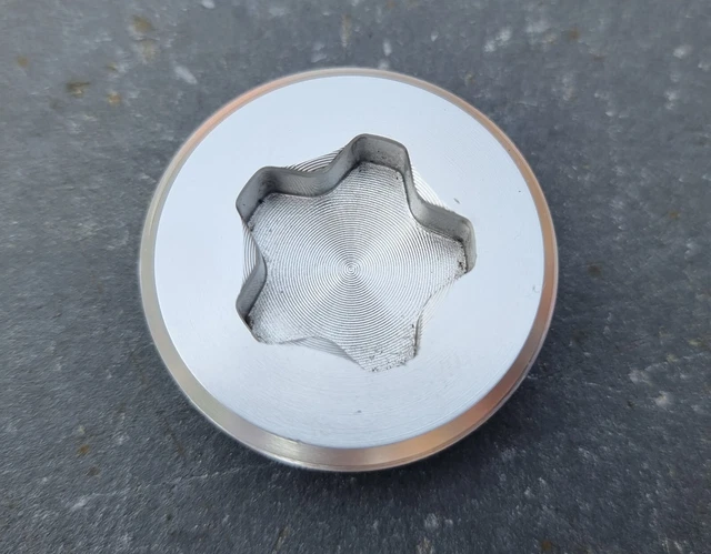 Yamaha R6 R1 Mt09 Xsr900 Tracer Silver Spot Caliper Piston Cover- Large Yamaha R6 R1 Mt09 Xsr900 Tracer Silver Spot Caliper Piston Cover- Large