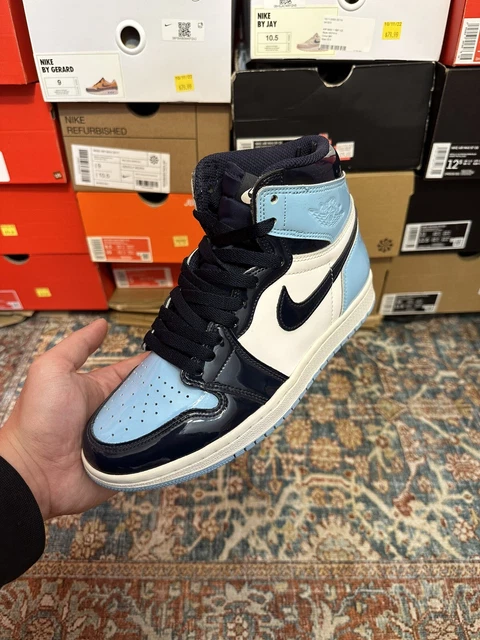 9/10 Air Jordan 1 Retro High OG UNC Patent Blue Chill CD0461-401 Size 5.5M/7W 9/10 Air Jordan 1 Retro High OG UNC Patent Blue Chill CD0461-401 Size 5.5M/7W