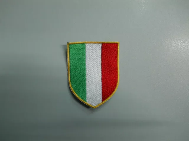 PATCH TOPPA SCUDETTO TRICOLORE SERIE A RICAMATO TERMOADESIVO cm 5 x 6,5 cm