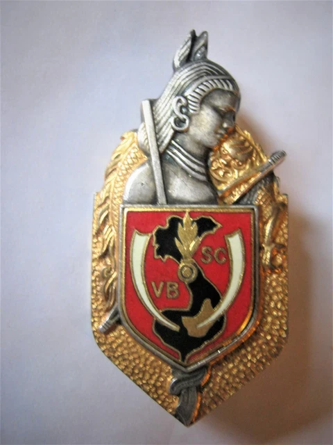Insigne Original Gendarmerie Indochine - 1er Régiment Garde Montagnarde | Émail Abîmé | Collectible