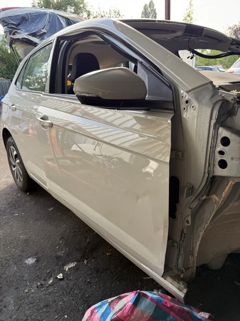 VW Polo 2023 Mk7 Breaking Complete Wheel Nut