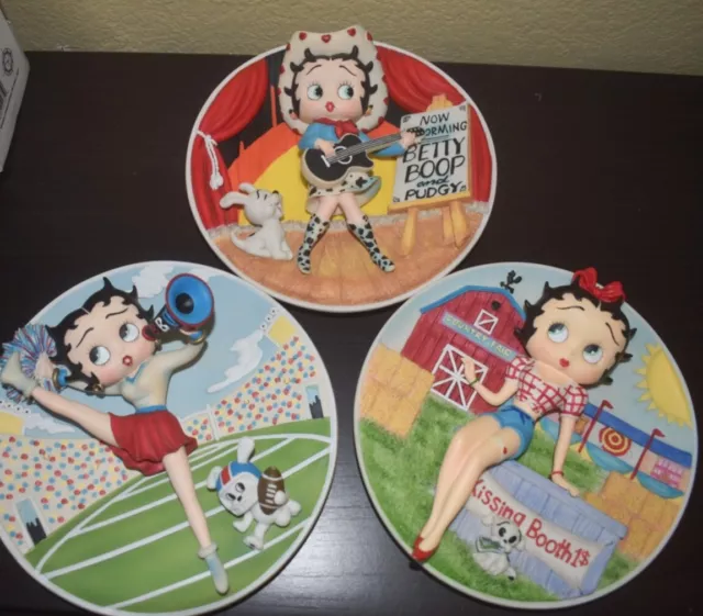 3 Betty Boop 3D Collectable Plates. Cowgirl Pudgy, School Spirit, Kissing Booth.