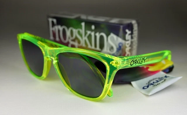 NEW OAKLEY - Frogskins - Sunglasses, Acid Green / Grey Lens  display picture 2