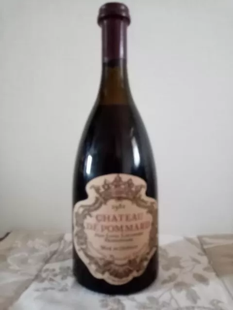 Pommard 1982 du château de pommard vin de Bourgogne