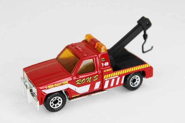 Matchbox GMC Wrecker – Rot, Motor Sports Series 9, Druckguss-Fahrzeug 1999 (#14/100)