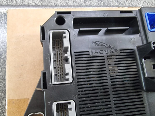 CITROEN PEUGEOT BCM Fuse Box Body Control Module Siemens BSM-B2