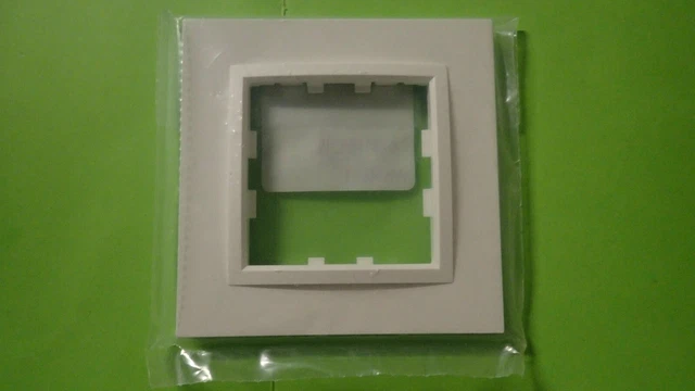 Hager Kallysta WKN801 - Plaque Epure SIMPLE coloris BLANC NEVE