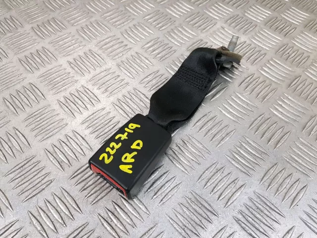 Attache ceinture discount de sécurité c3