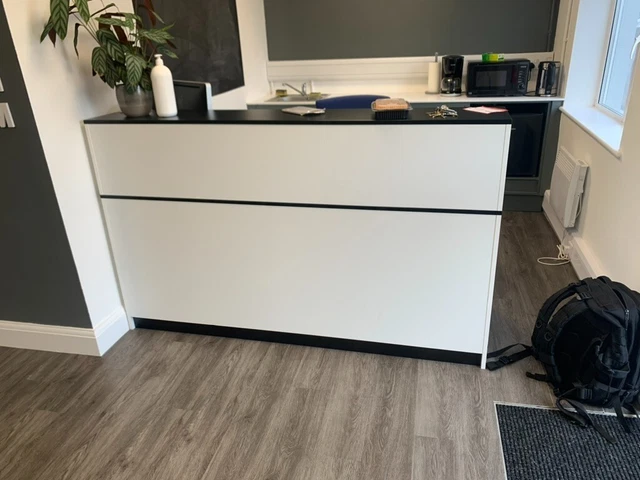 RECEPTION DESK OFFICE RECEPTION TABLE BLACK AND WHITE 1800mm RISER TOP ...