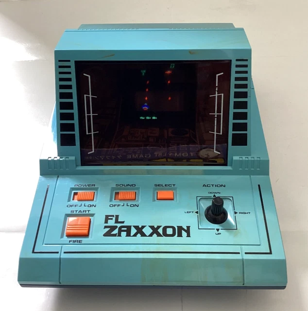 VINTAGE 1982 EXTREMELY RARE YONEZAWA - SURFER BOY LCD GAME (Very