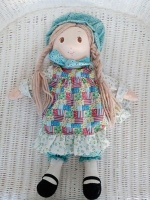 VINTAGE / RETRO 15" HOLLY HOBBIE 25th ANNIVERSARY EDITION RAG DOLL 1993