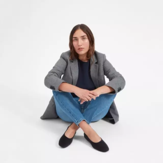 Plano para mujer Everlane gamuza negra medianoche el día talla 5,5