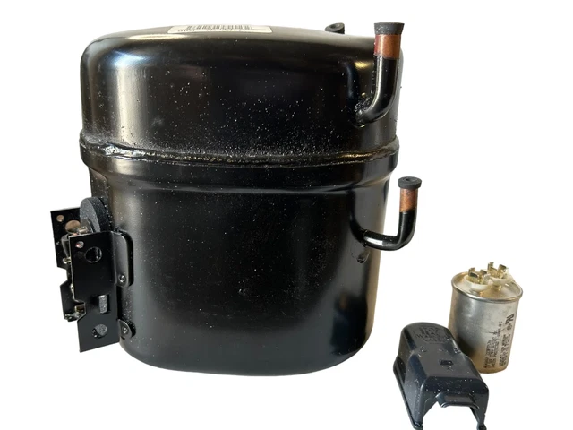 Tecumseh, Hermetic (Reciprocating) Compressor, AK11ET-004-A4, AKA5512EXD, 11700