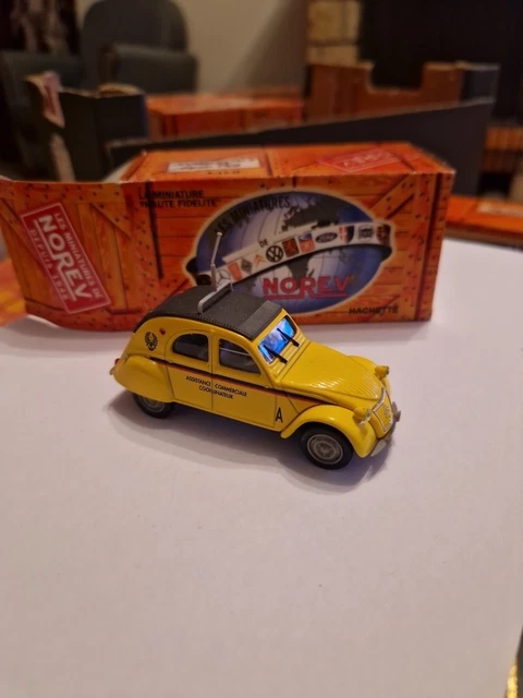 MINIALUXE CITROËN 2CV Pompier Voiture miniature collection 1/43 métal