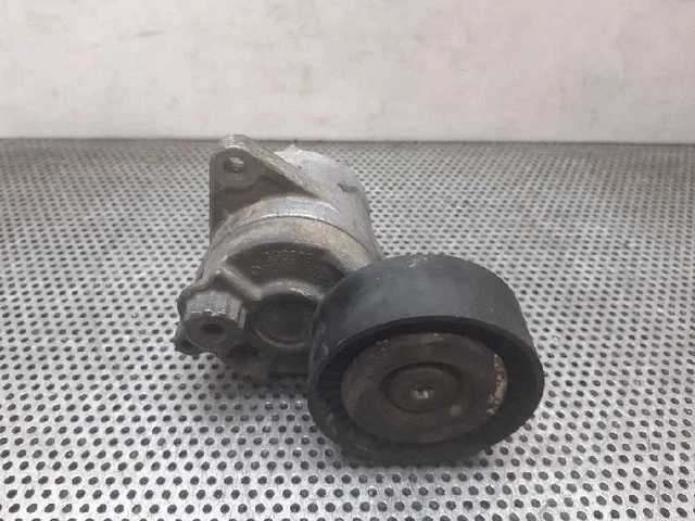 A6112000570 galet pour MERCEDES-BENZ MERCEDES SPRINTER 02.00 - CAJA CERRADA 211