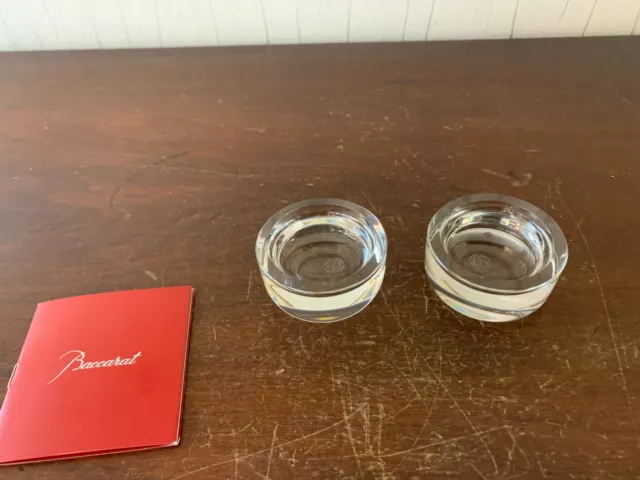 2 salières en cristal de Baccarat (prix du lot de 2)