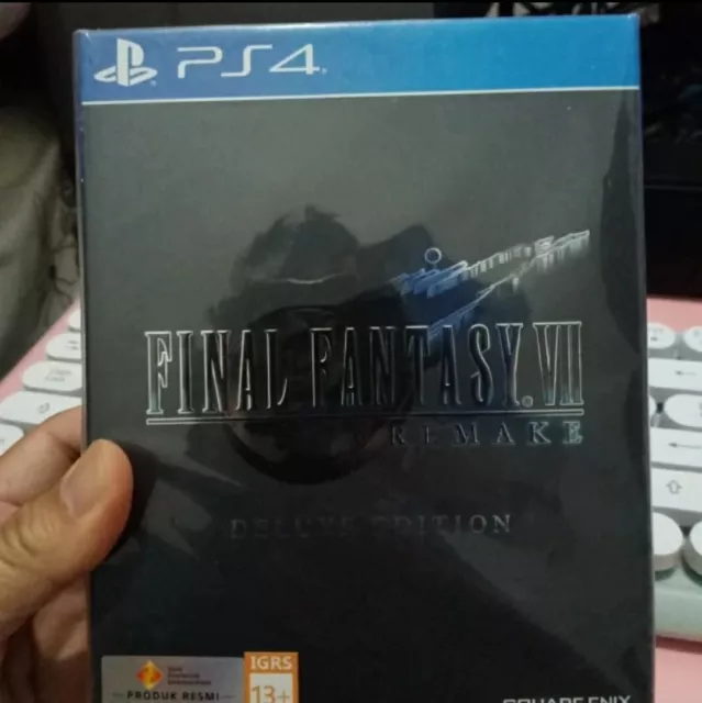 Final Fantasy 7 Remake Deluxe Edition PS4, New and Sealed Region Free