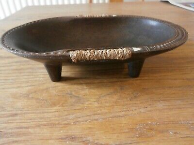 African Tribal Bowl ,Ashanti On 4 Feet Carved Decoration