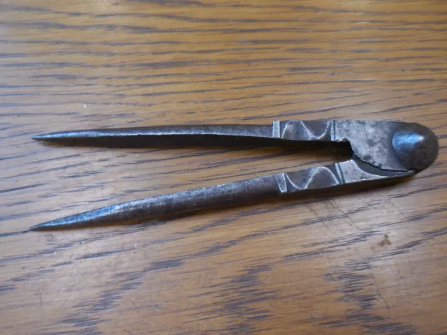 18th century hand wrought dividers map tool Revolutionary War, nice file work