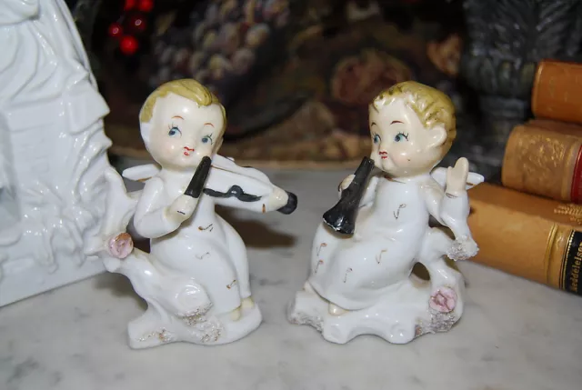 Wonderful Pair Of Mid Century Musical Cherub Figurines Violin & Trumpet Players