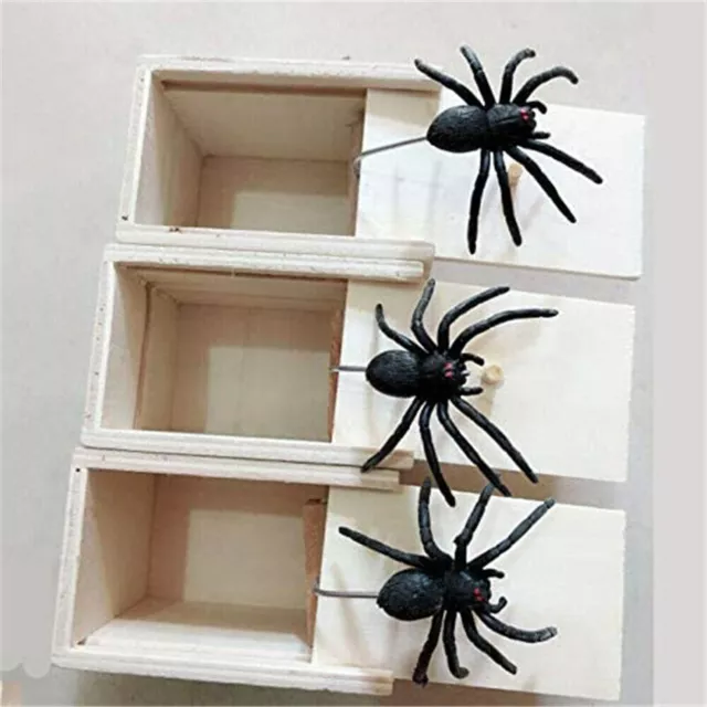 Wooden Prank Spider Scare Box Hidden in Case Trick Play Joke Scarebox Gag Toy 3