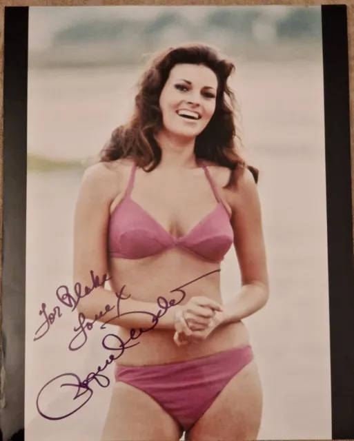 Raquel Welch - Iconic Hollywood Star - signed photo 10x8". With AFTAL COA