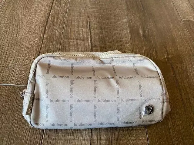 Lululemon Wordmark Belt Bag NWT