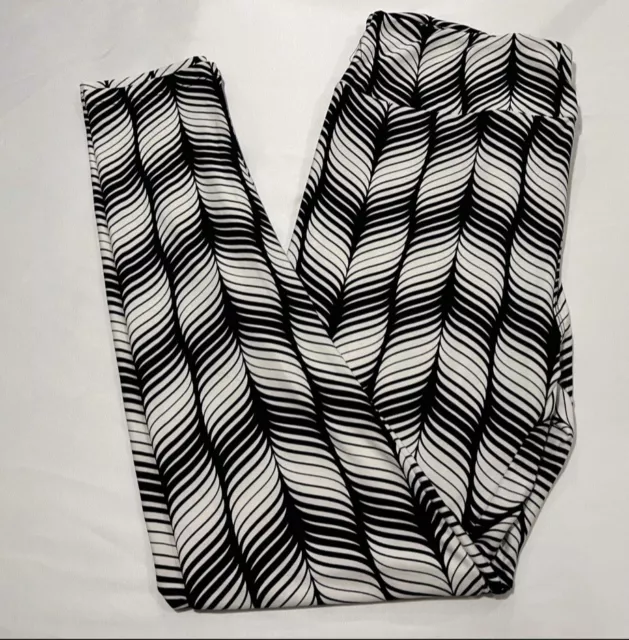Lularoe Leggings OS Optical Illusion Swirly Lines Stripes Gray & Black  VINTAGE 