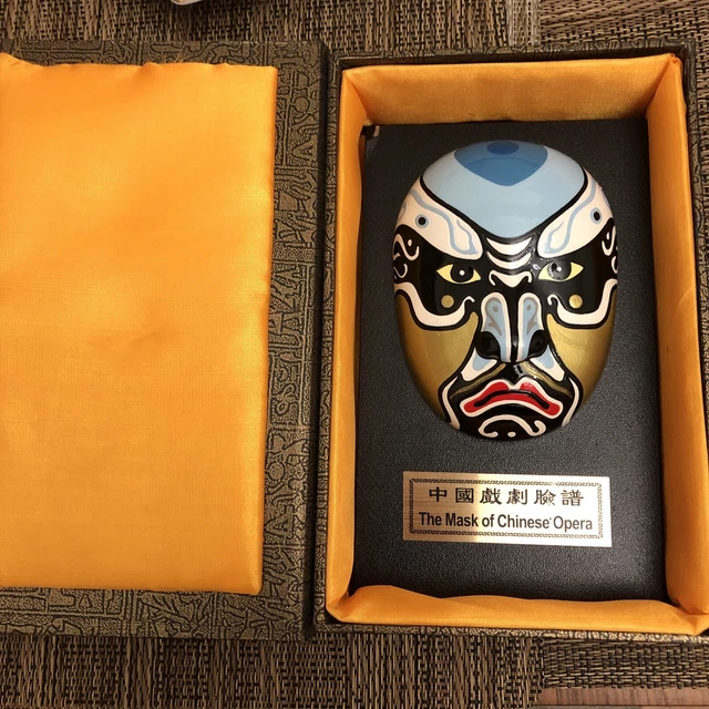 Chinese Beijing Opera Facial Make-Up Miniature Clay Mask In Gift Silk Box