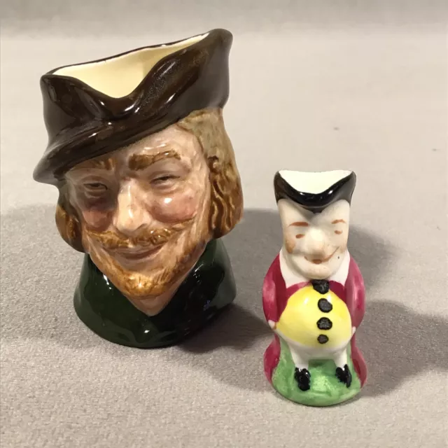 PV08737 Vintage Mini Toby Jug Pair Royal Doulton ROBIN HOOD Denton PUNCH