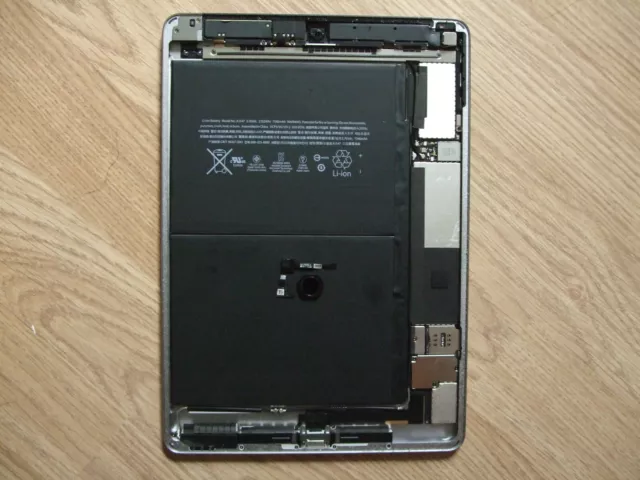 Apple iPad Air 2 16GB, Wi-Fi + Cell A1567 Motherboard Mainboard CLEAR iCLOUD Apple iPad Air 2 16GB, Wi-Fi + Cell A1567 Motherboard Mainboard CLEAR iCLOUD